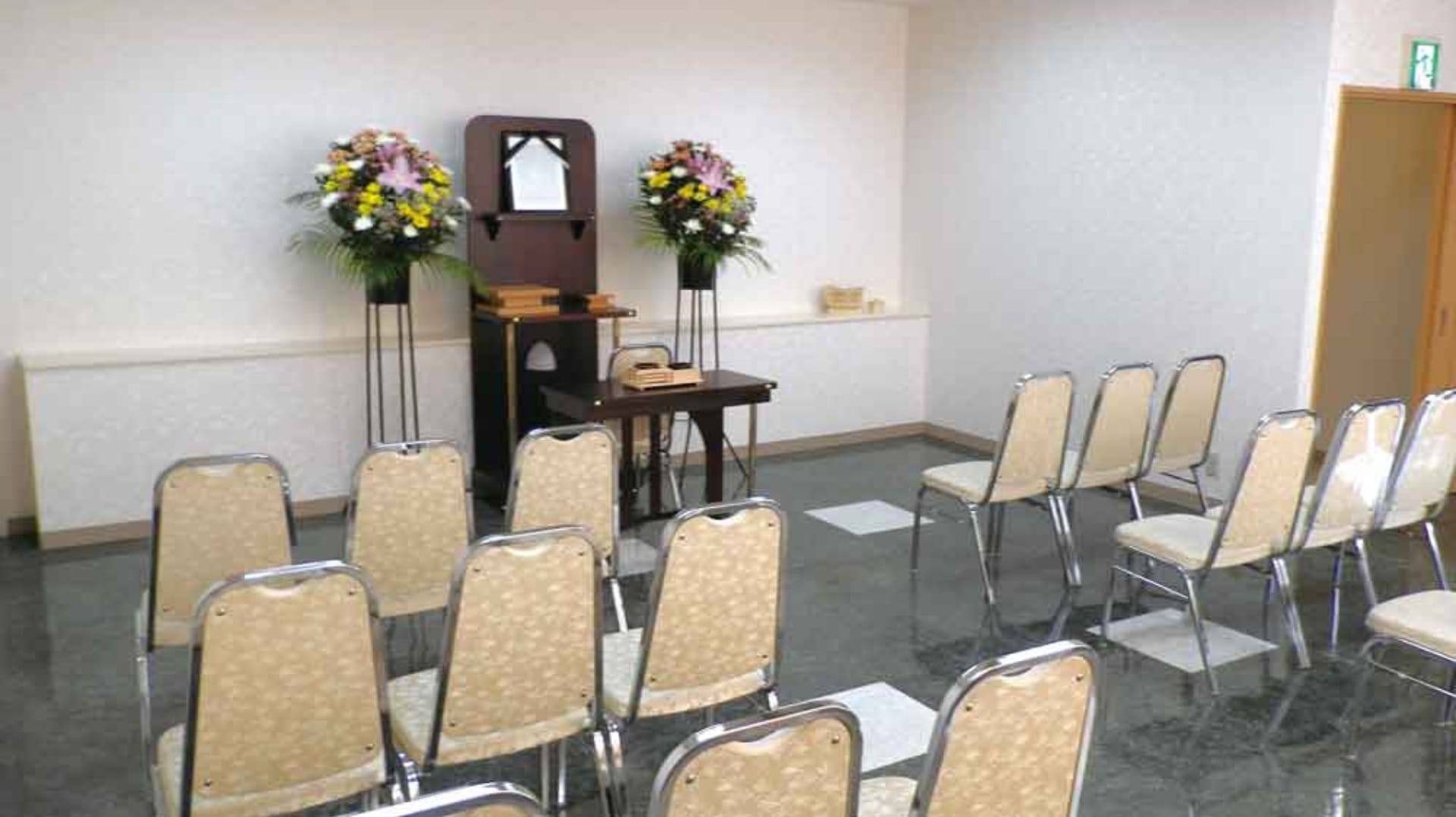 法要の会場